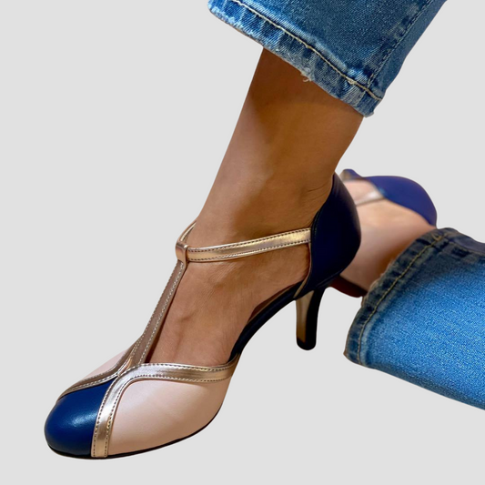 Nora | Zweifarbige T-Riemen-Sandalen mit Goldakzent